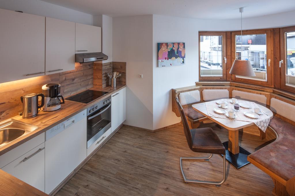 Appartements Al Castagno Ehrwald Exteriér fotografie